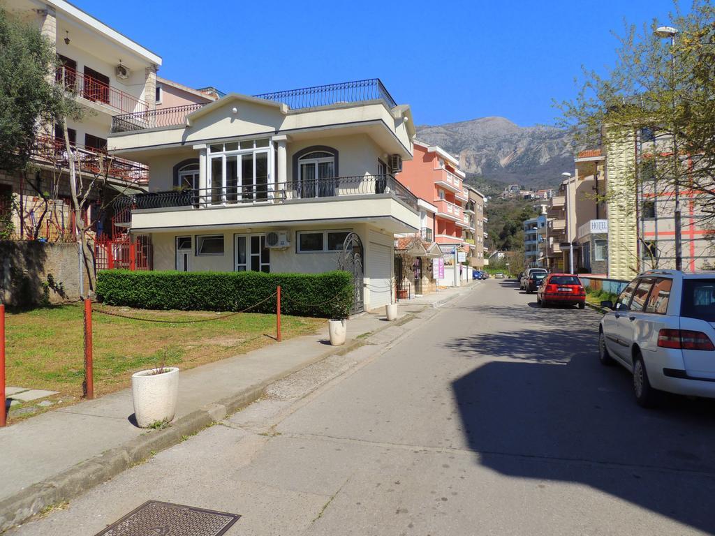 Guest House Jelena Budva Exterior foto