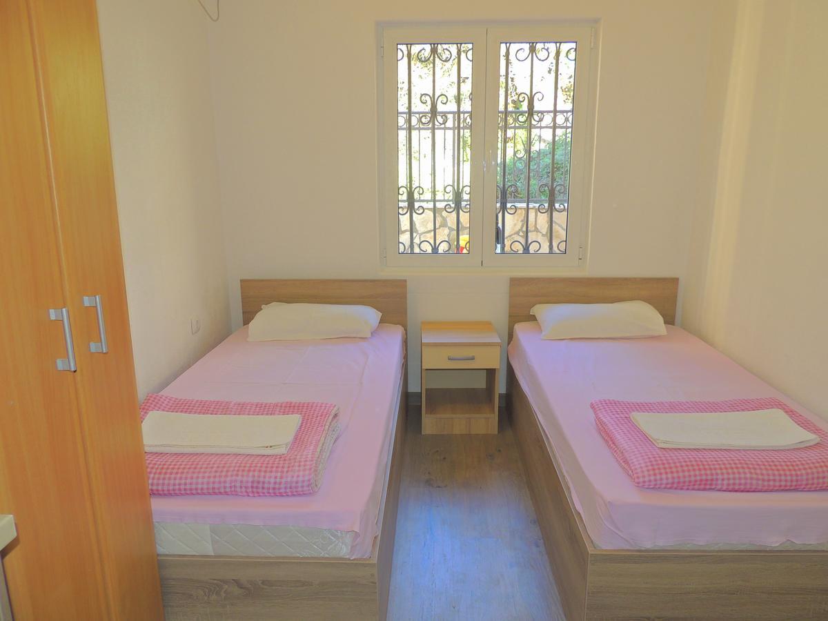 Guest House Jelena Budva Exterior foto