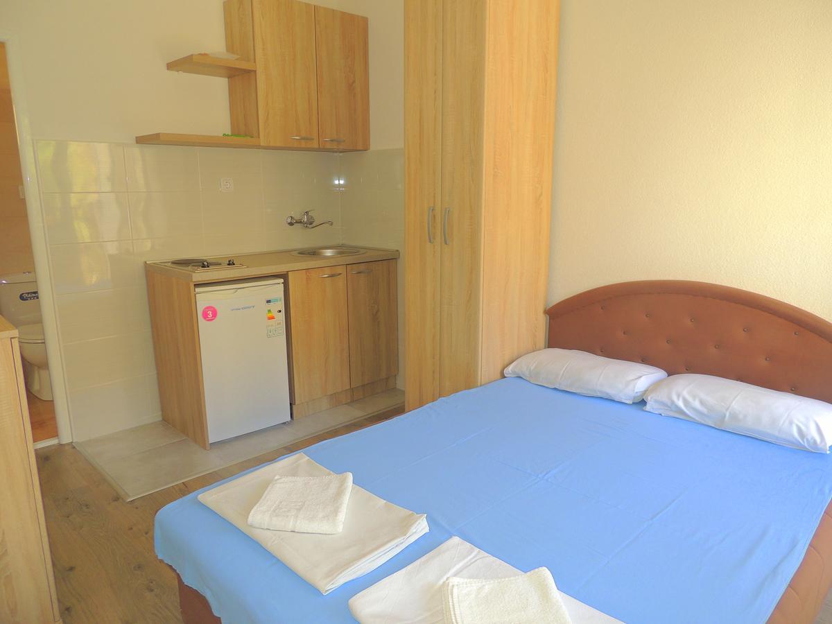Guest House Jelena Budva Exterior foto